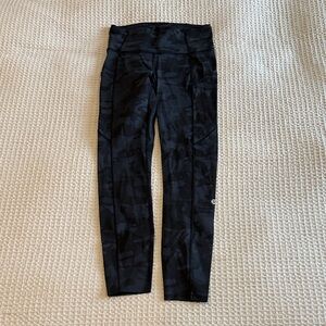 Lululemon Black Camo Leggings